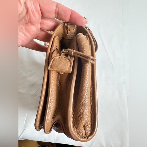 Tory Burch Brown Leather Crossbody Bag with Gold Chain - Picture 11 of 11